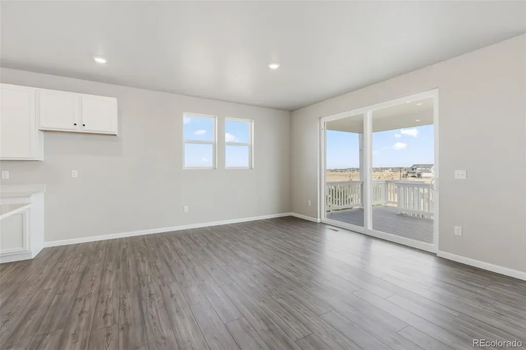 24317 E River Front Drive Aurora CO 80019