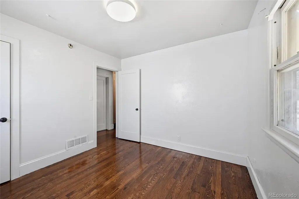 1356 Iola Street Aurora CO 80010