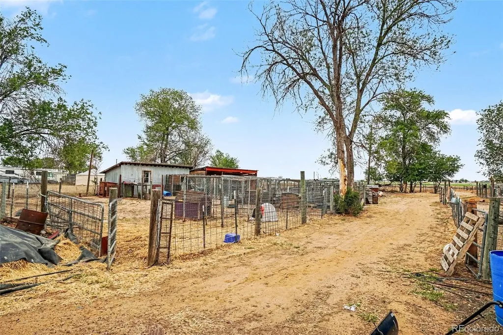 804 S Denver Avenue Fort Lupton CO 80621