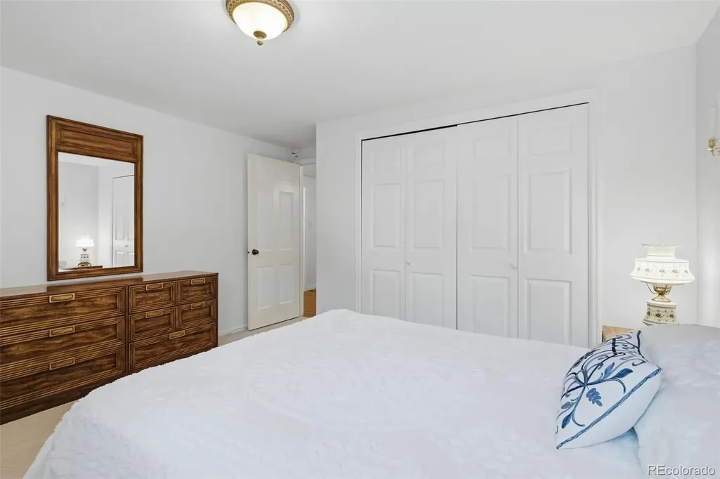 2654 S Ames Way Lakewood CO 80227