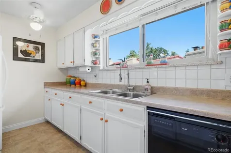 2654 S Ames Way Lakewood CO 80227