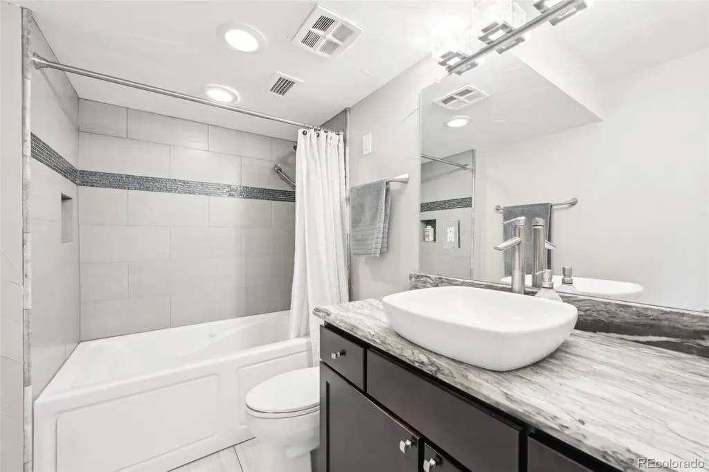 2 Adams Street Denver CO 80206