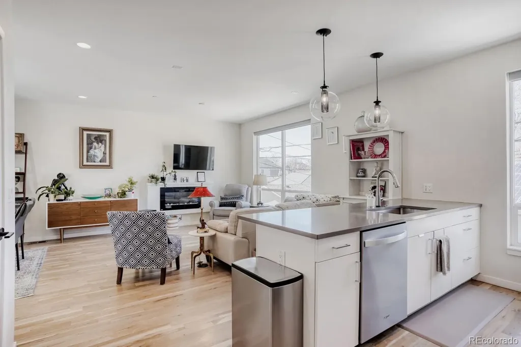 3969 Inca Street Denver CO 80211