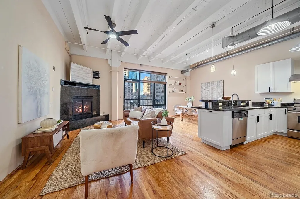 Denver CO, 1800 Lawrence Street, Unit 308