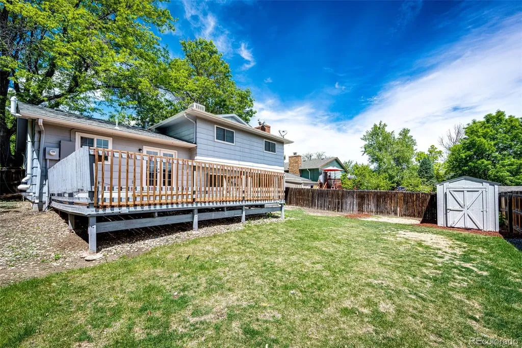 4674 S Estes Street Littleton CO 80123