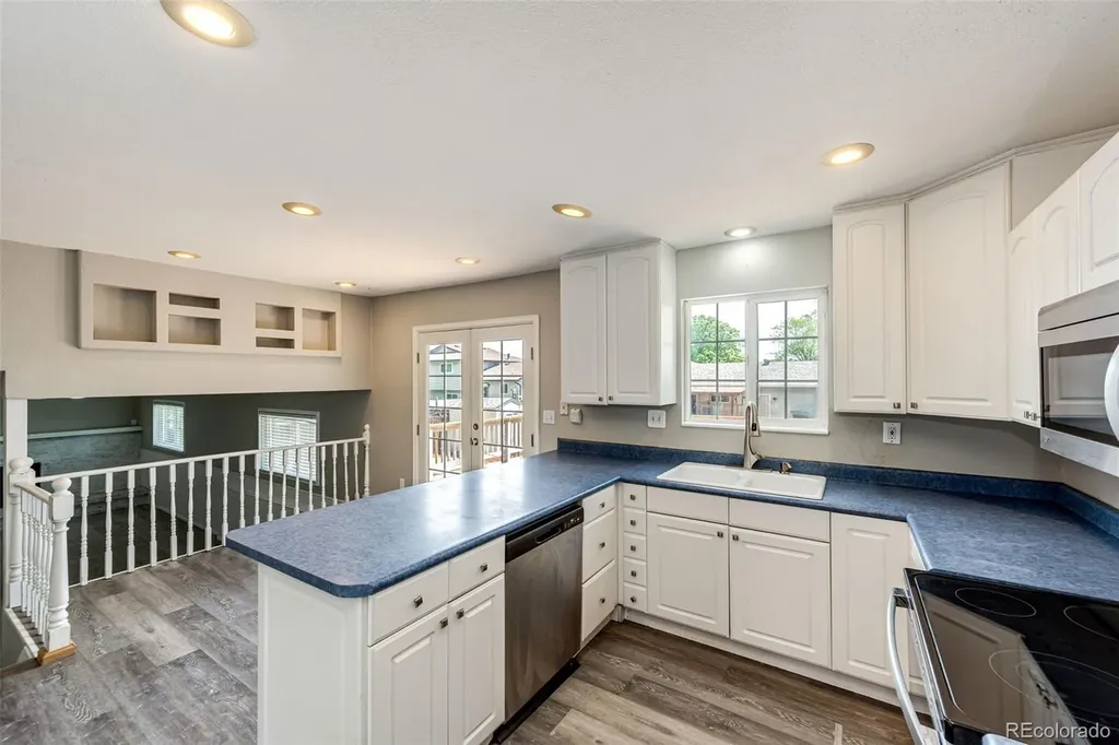 4674 S Estes Street Littleton CO 80123