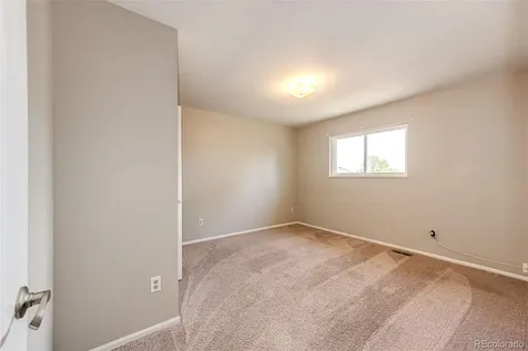 4674 S Estes Street Littleton CO 80123