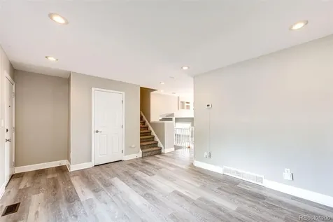 4674 S Estes Street Littleton CO 80123