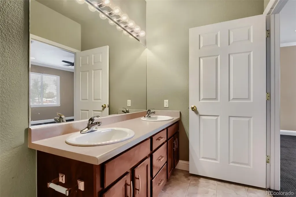 8481 W Union Avenue Littleton CO 80123
