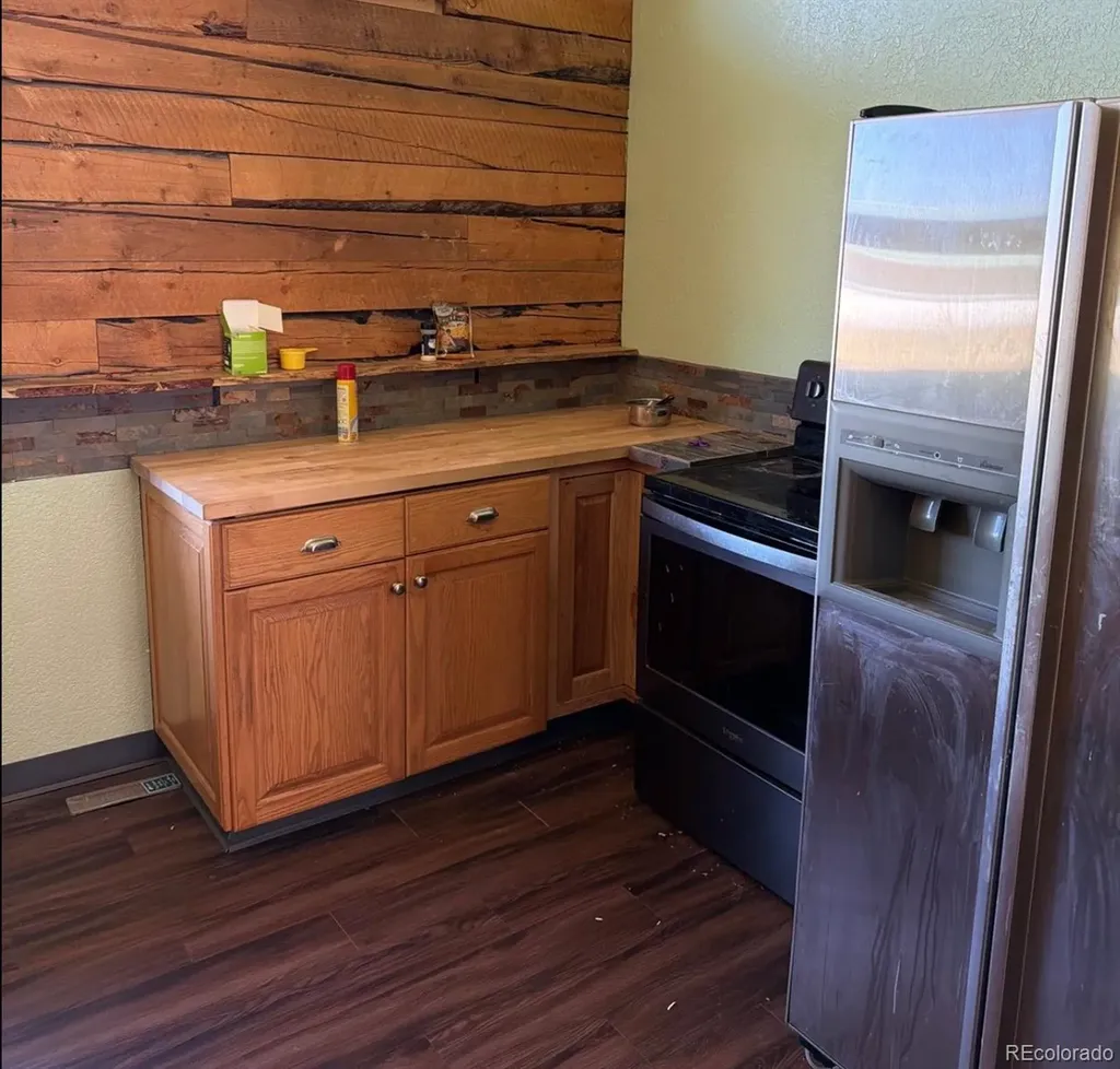 168 Main Street Red Feather Lakes CO 80545