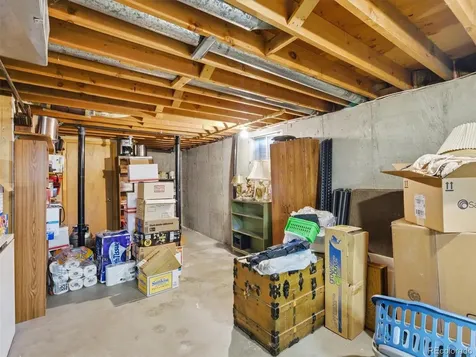 4827 S Lewis Court Littleton CO 80127