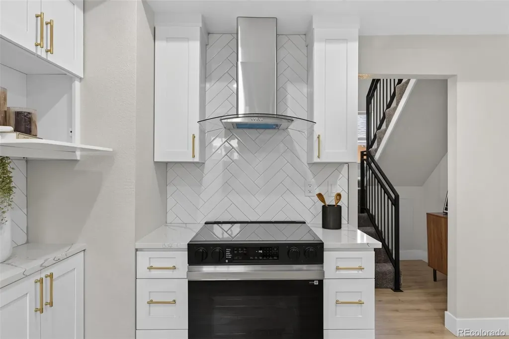 4432 Lincoln Street Denver CO 80216