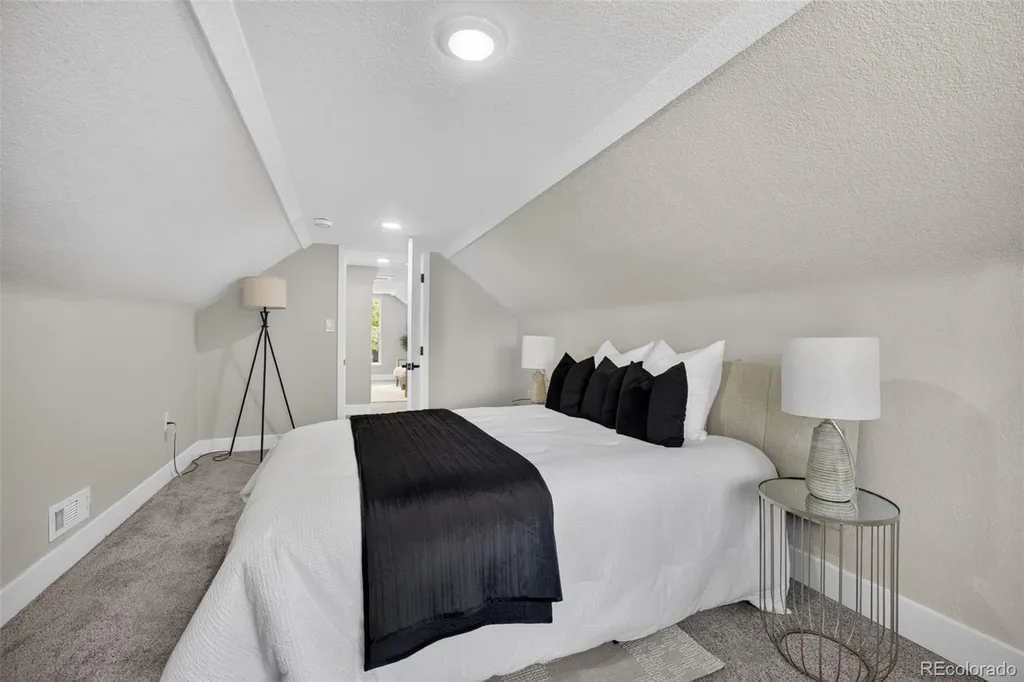 4432 Lincoln Street Denver CO 80216