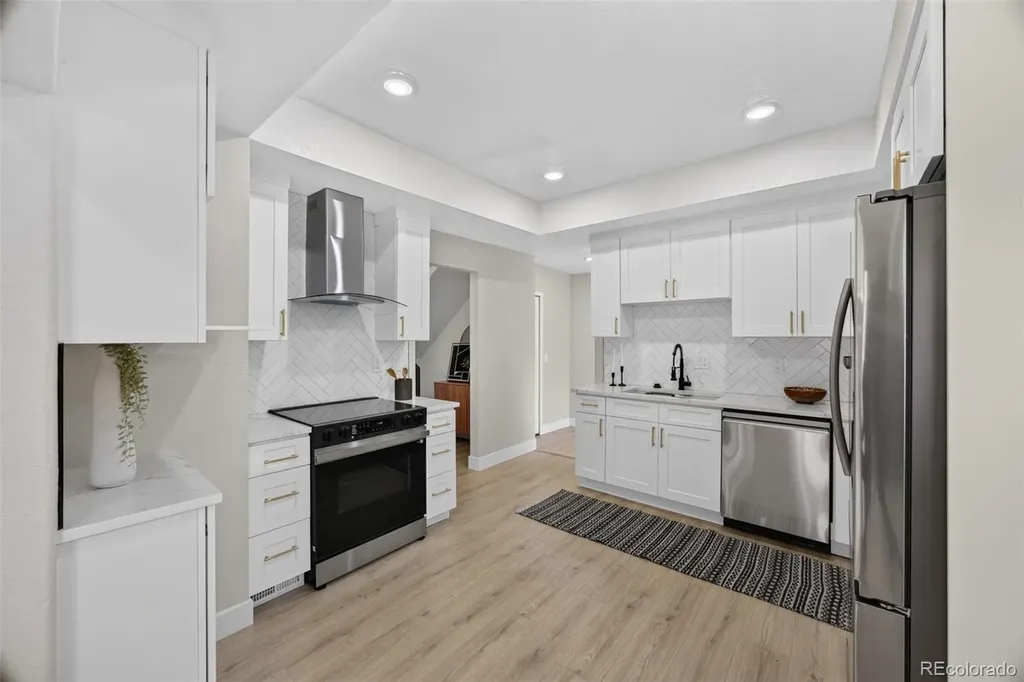4432 Lincoln Street Denver CO 80216