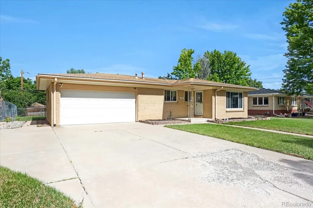5448 S Julian Street Littleton CO 80123