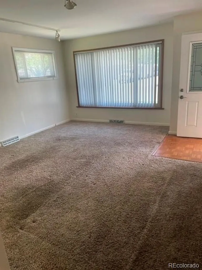 5448 S Julian Street Littleton CO 80123