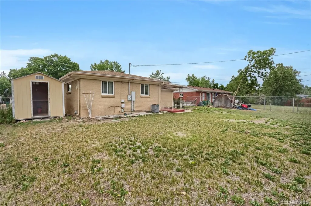 5448 S Julian Street Littleton CO 80123