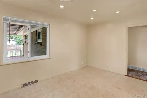 5448 S Julian Street Littleton CO 80123
