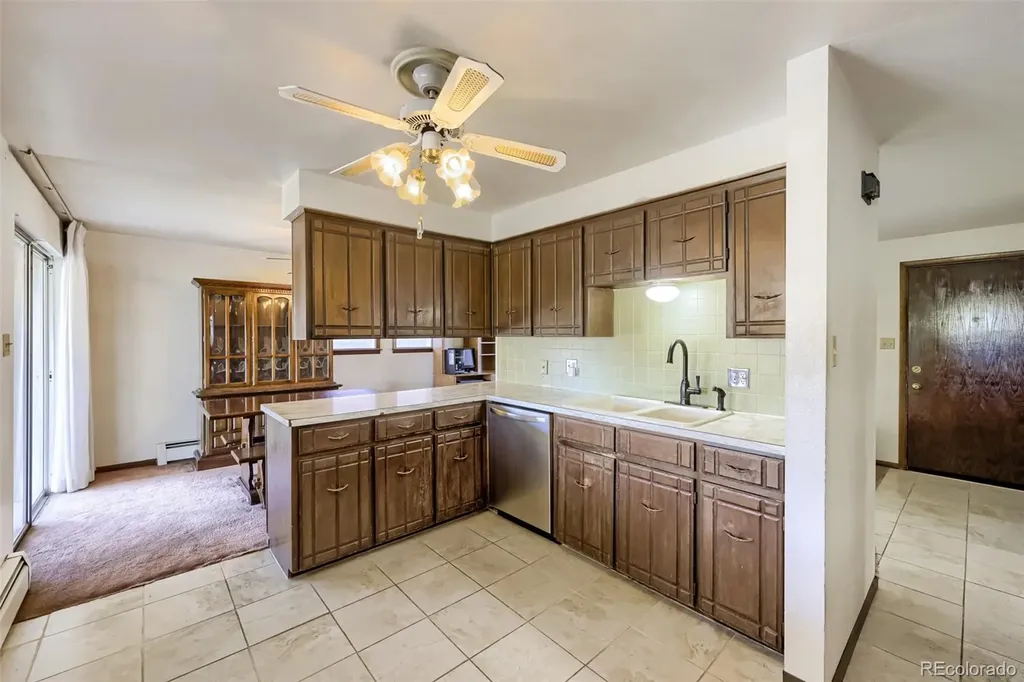 6140 Wright Street Arvada CO 80004