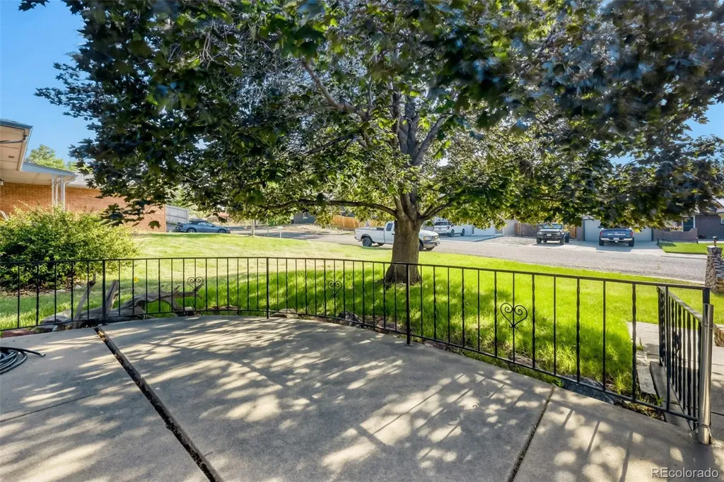 6140 Wright Street Arvada CO 80004