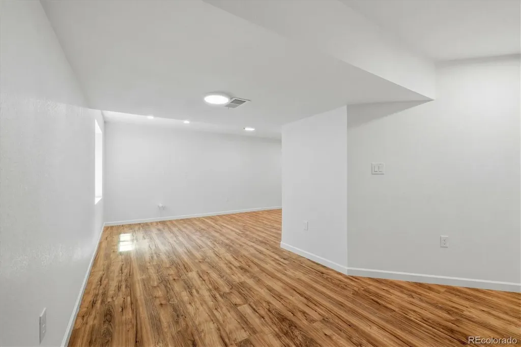 4777 Jasper Street Denver CO 80239