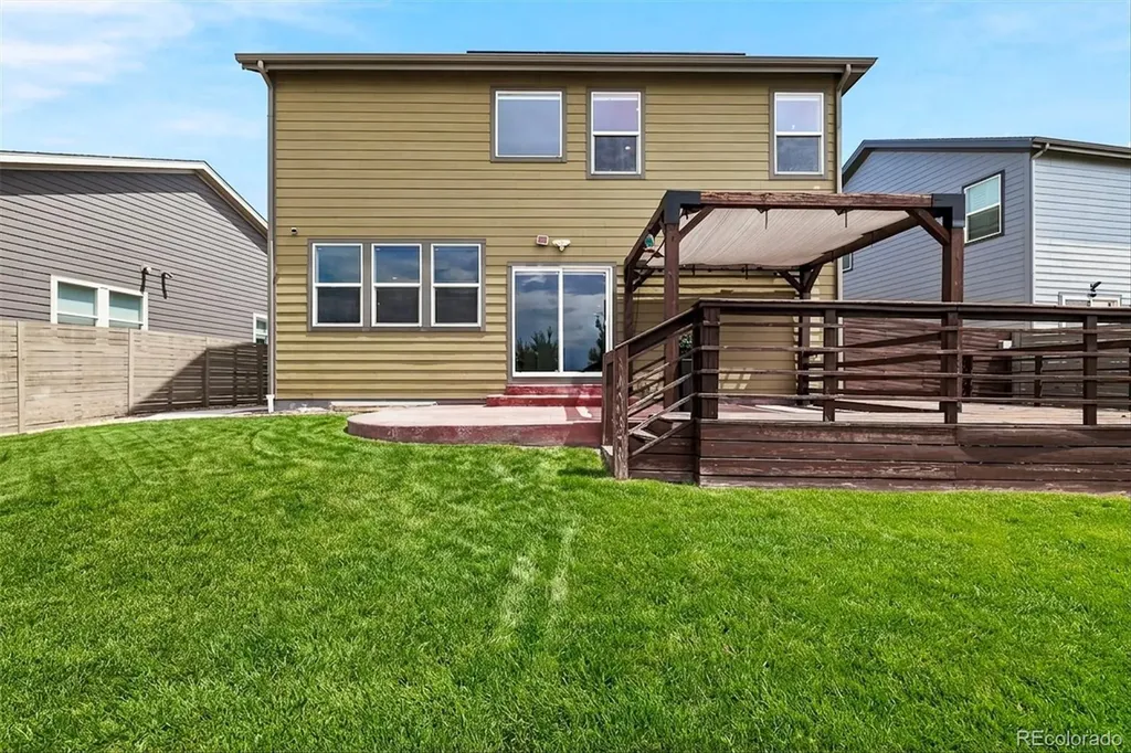 4777 Jasper Street Denver CO 80239