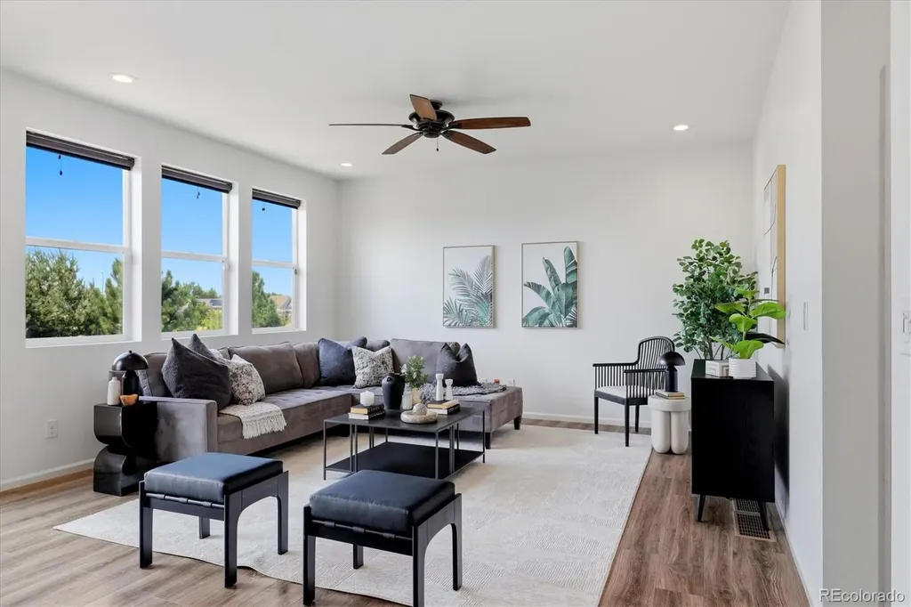 4777 Jasper Street Denver CO 80239