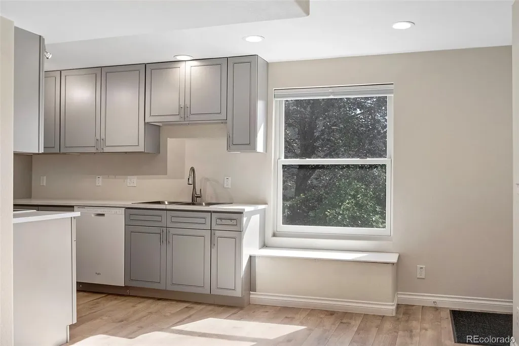 460 Somerset Drive Golden CO 80401