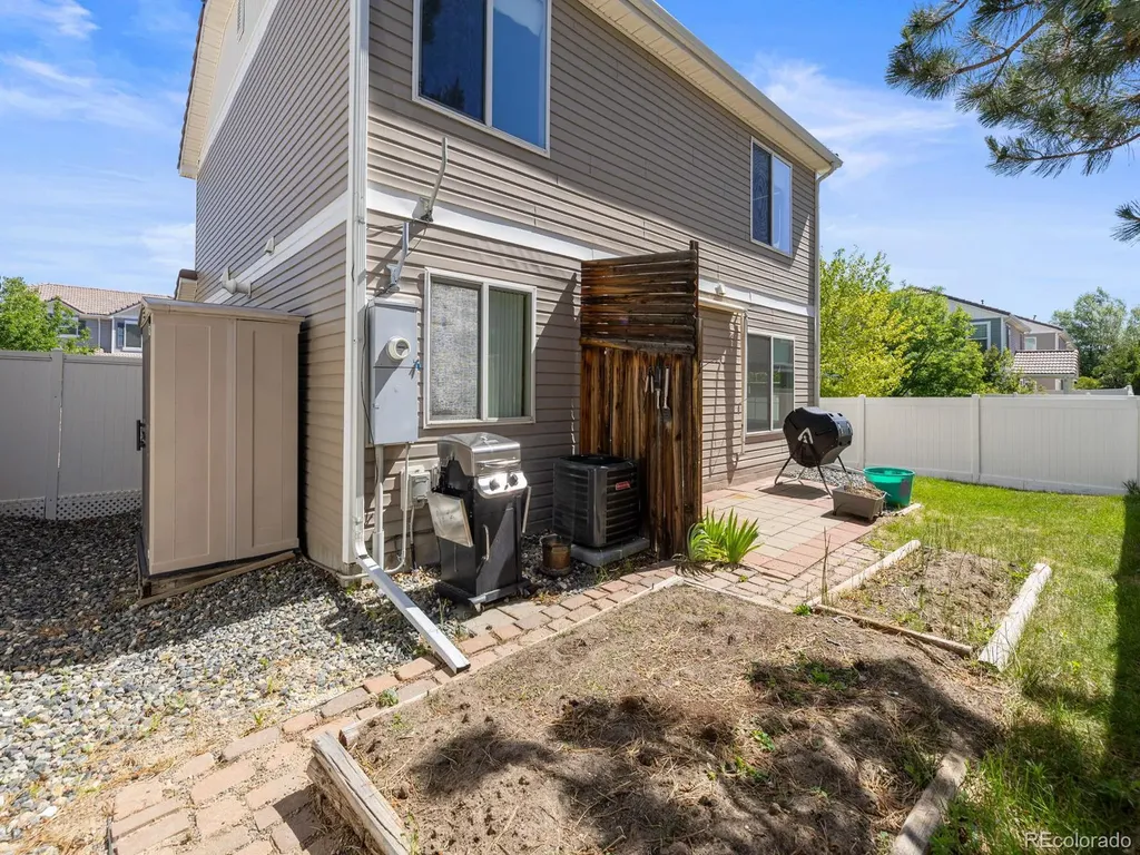 21488 Randolph Place Denver CO 80249