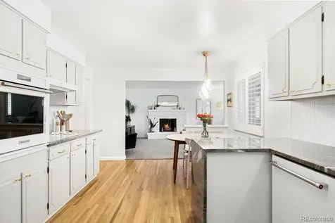 215 Oakland Street Aurora CO 80010