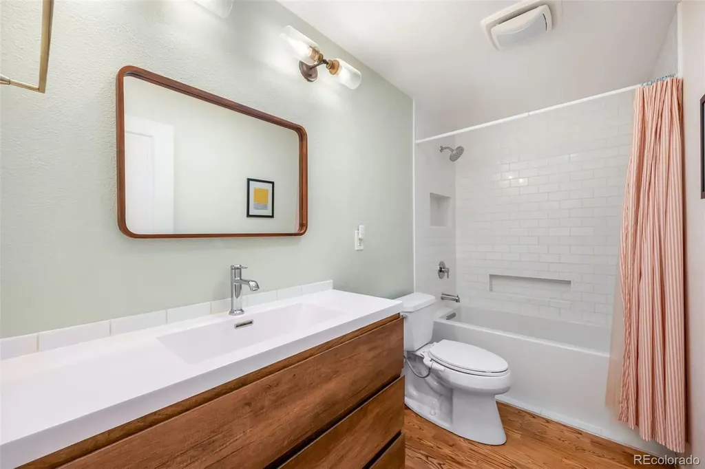 1260 S Shoshone Street Denver CO 80223