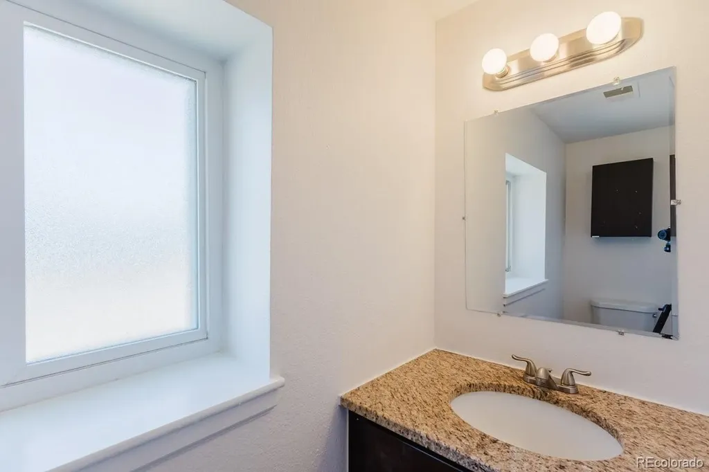 8755 W 95th Avenue Broomfield CO 80021