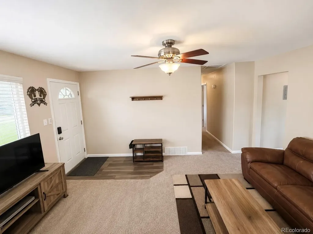 9725 W 41st Avenue Wheat Ridge CO 80033