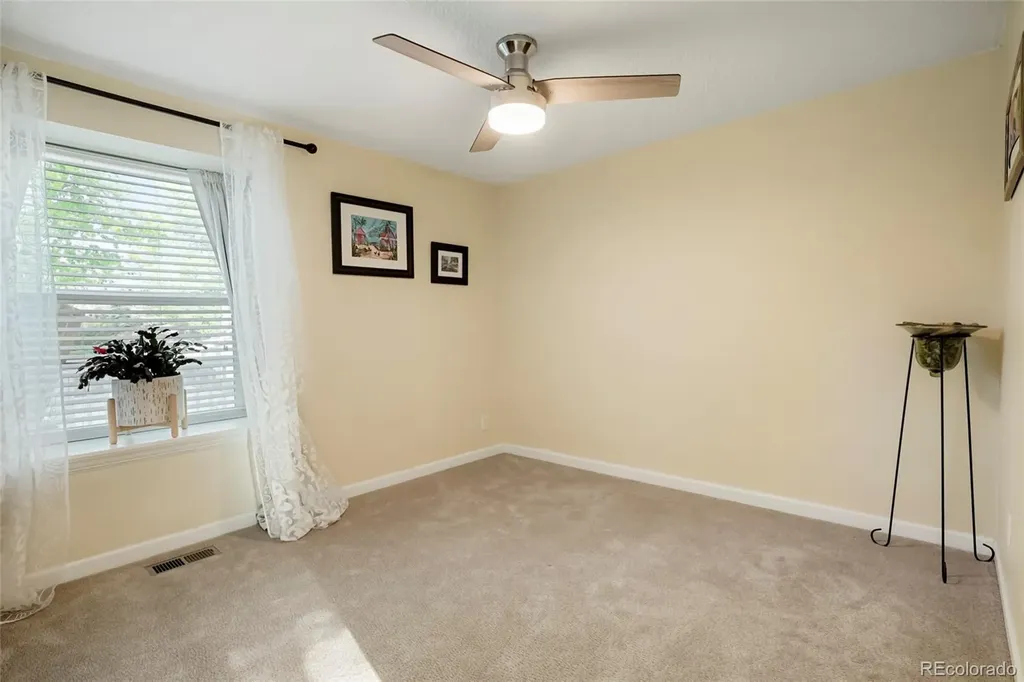 2741 S Salida Way S Aurora CO 80013