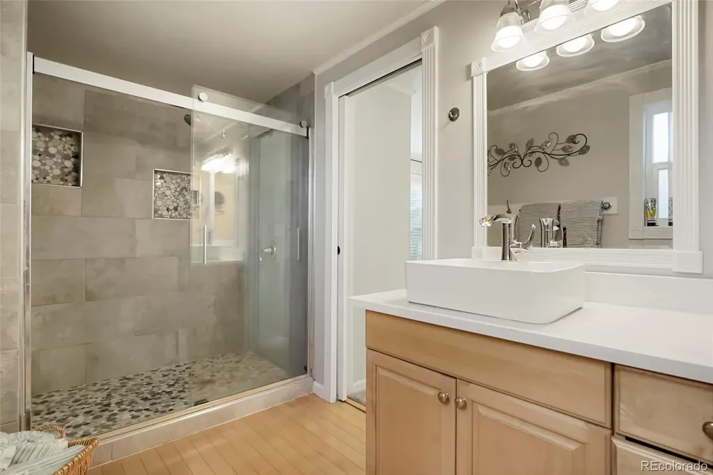 2741 S Salida Way S Aurora CO 80013