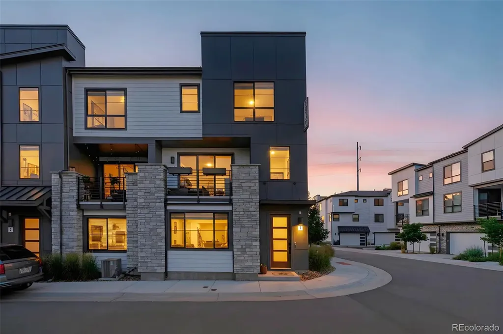 2012 S Holly Street Denver CO 80222