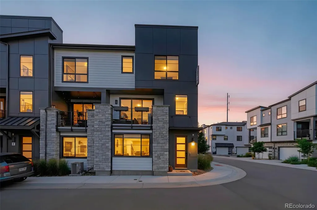 2012 S Holly Street Denver CO 80222