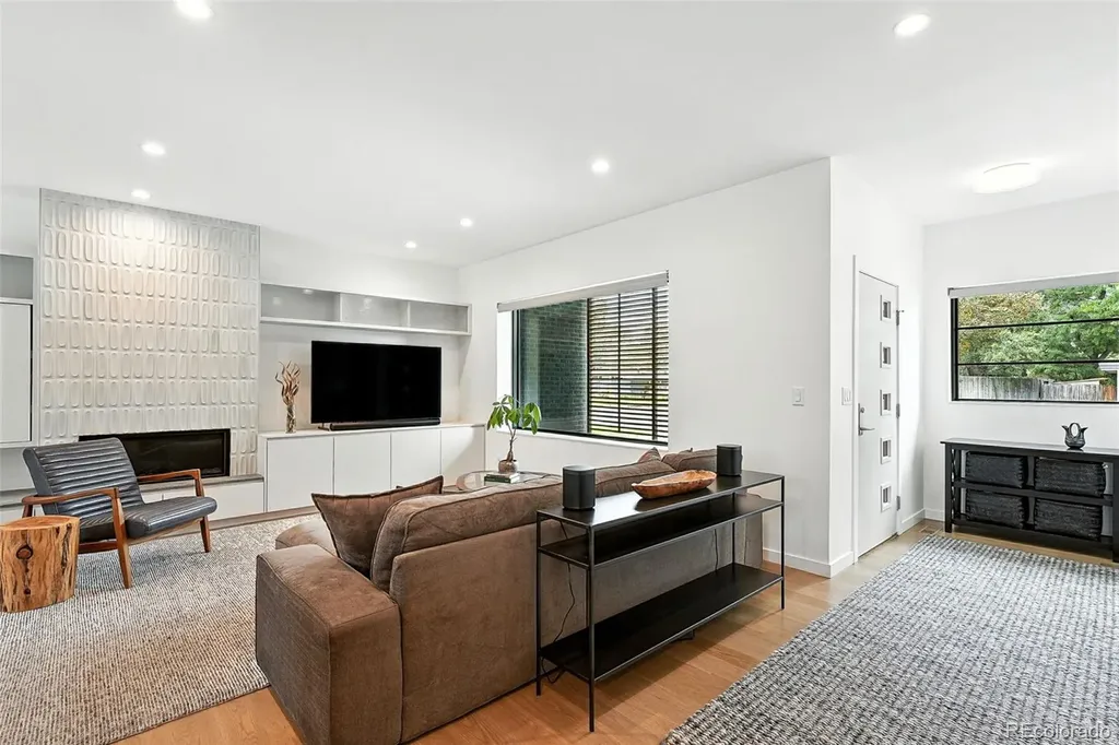 3010 S Franklin Street Denver CO 80210