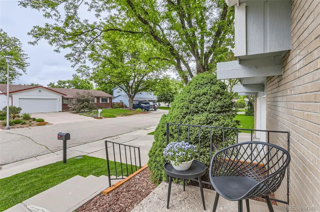 6427 W 82nd Drive Arvada CO 80003