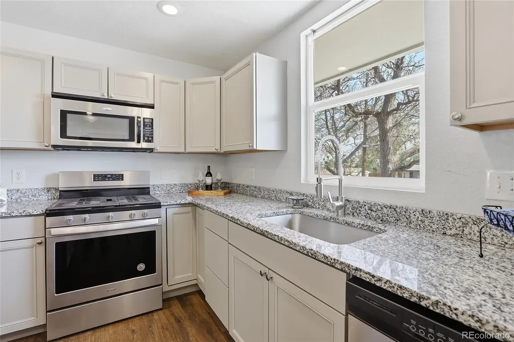 81 Bowie Court Denver CO 80221