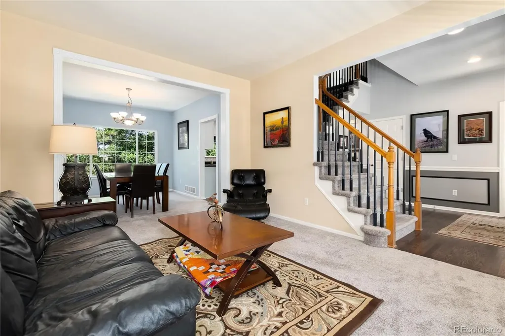 2073 Maples Place Littleton CO 80129