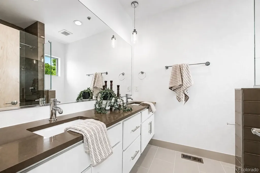 2326 Decatur Street Denver CO 80211