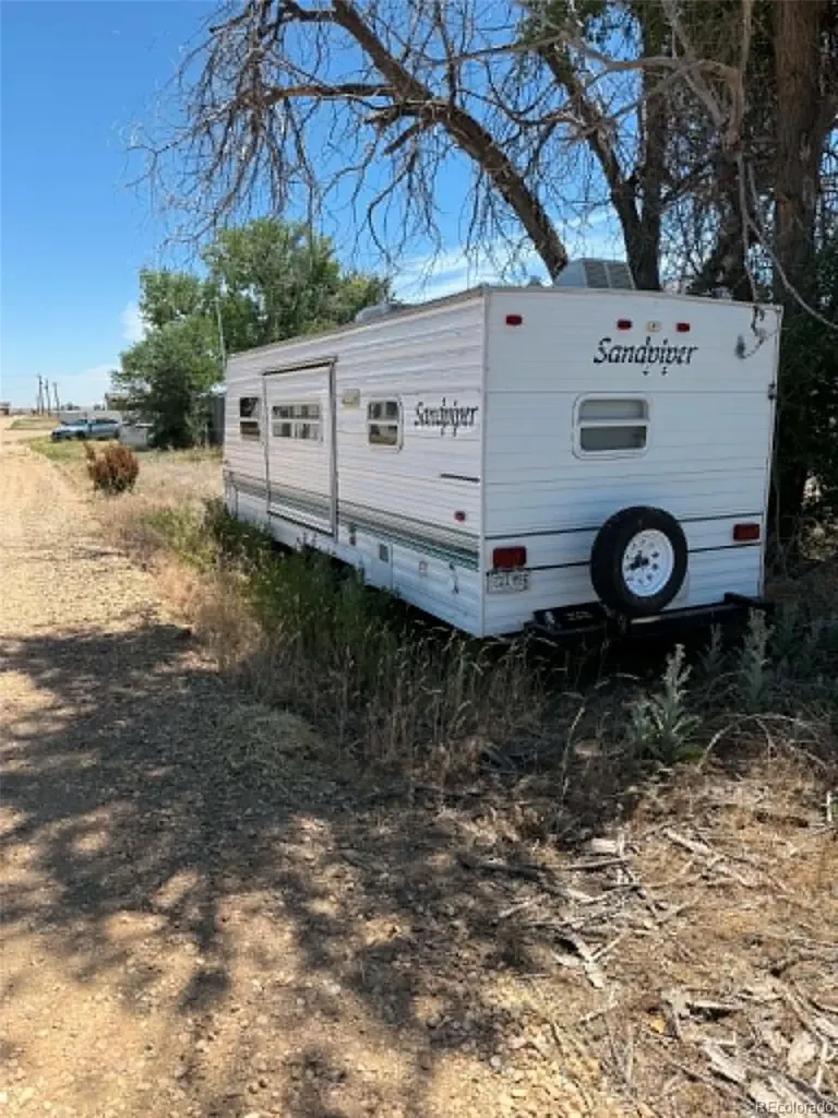 406 Second Street Roggen CO 80652