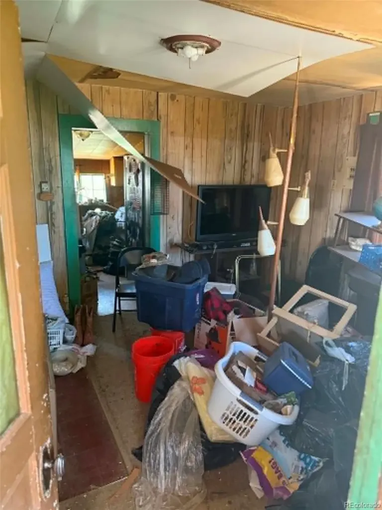 406 Second Street Roggen CO 80652