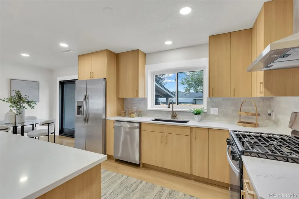 1170 S Gray Street Denver CO 80232
