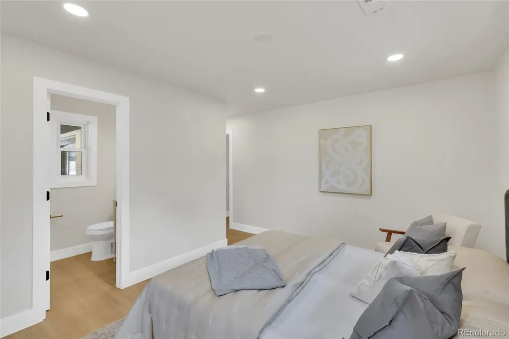 1170 S Gray Street Denver CO 80232