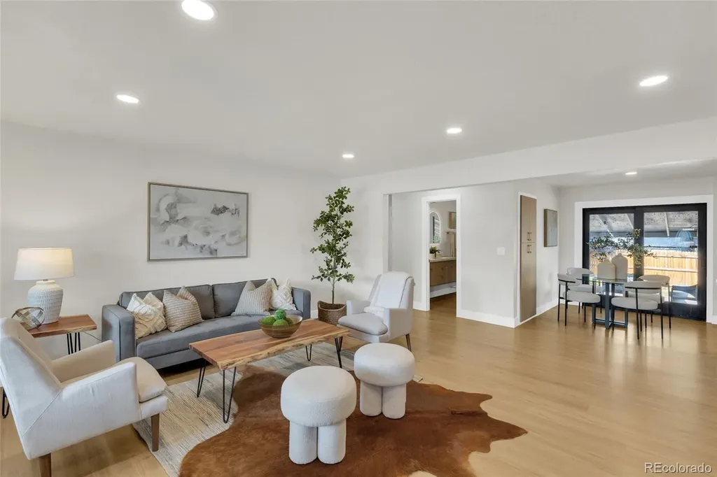 1170 S Gray Street Denver CO 80232