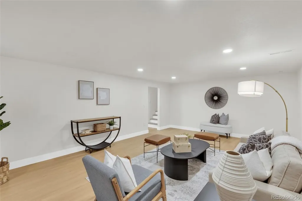 1170 S Gray Street Denver CO 80232