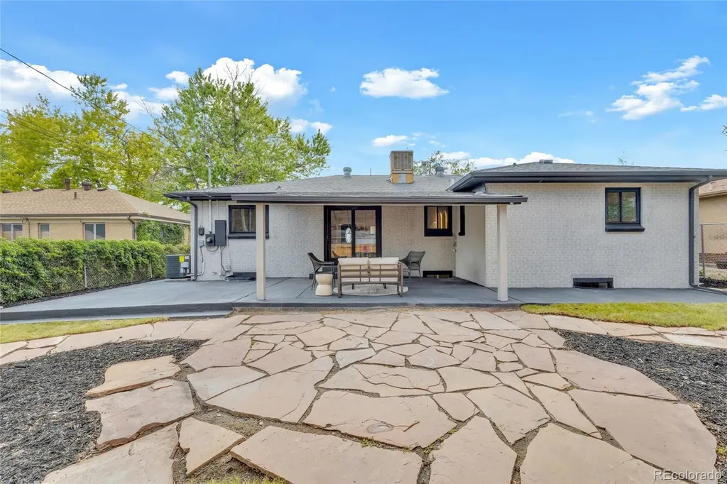 1170 S Gray Street Denver CO 80232