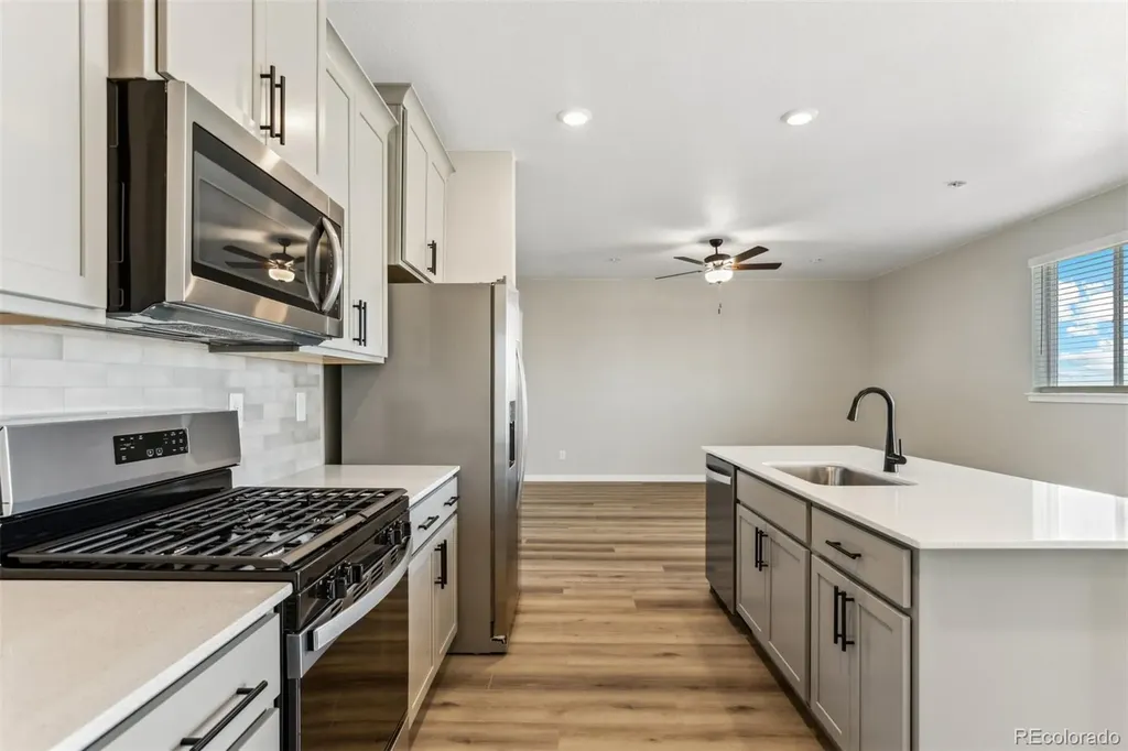9371 Truckee Court Commerce City CO 80022